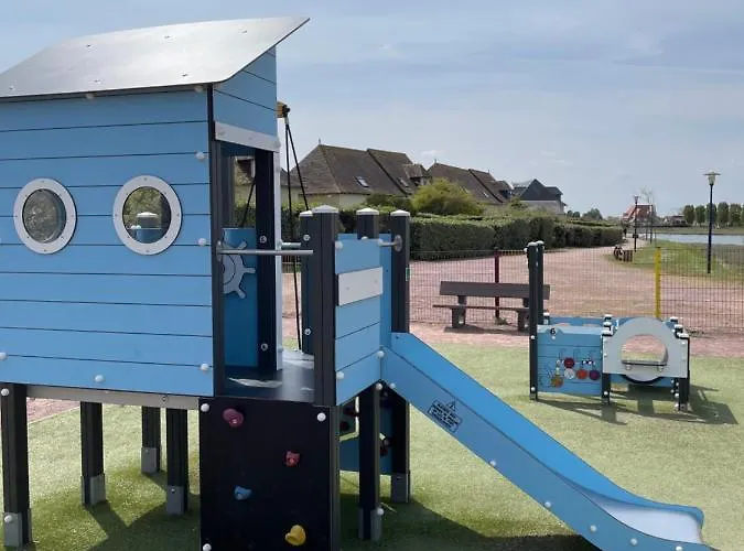 Διαμέρισμα Les Marines 1 9217 *